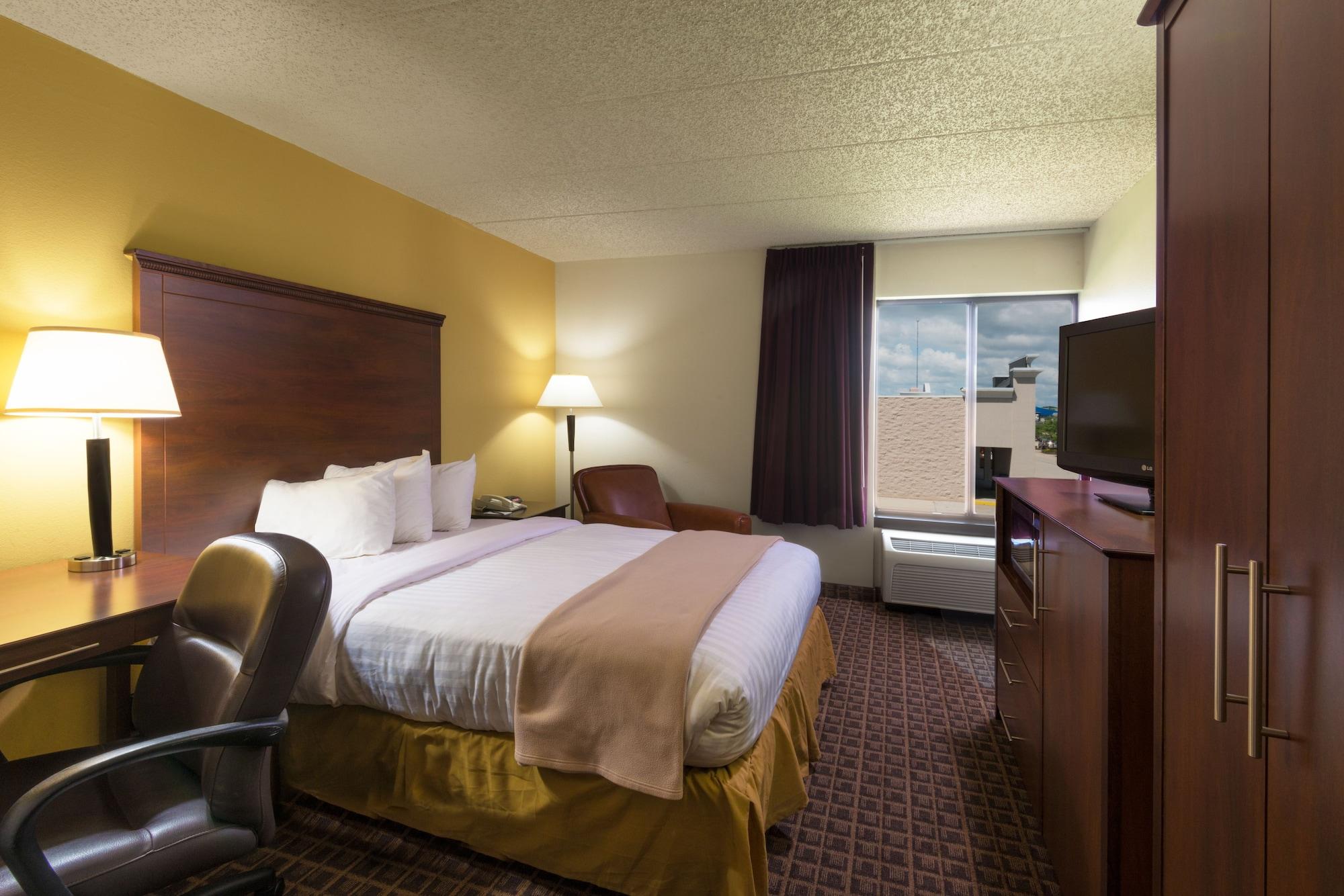Americinn By Wyndham Madison West Экстерьер фото